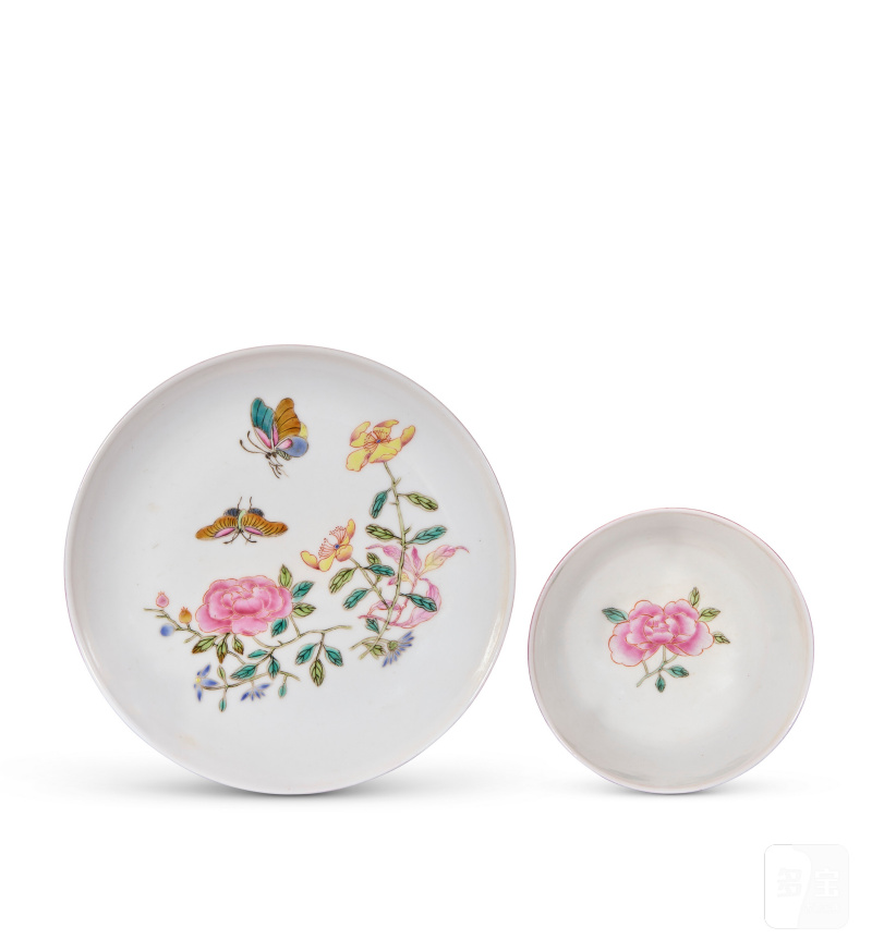 清雍正 胭脂紅釉粉彩蝶戀花杯及碟 一組兩件  CHINA, QING DYNASTY, YONGZHENG PERIOD (1723-1735) - 图3